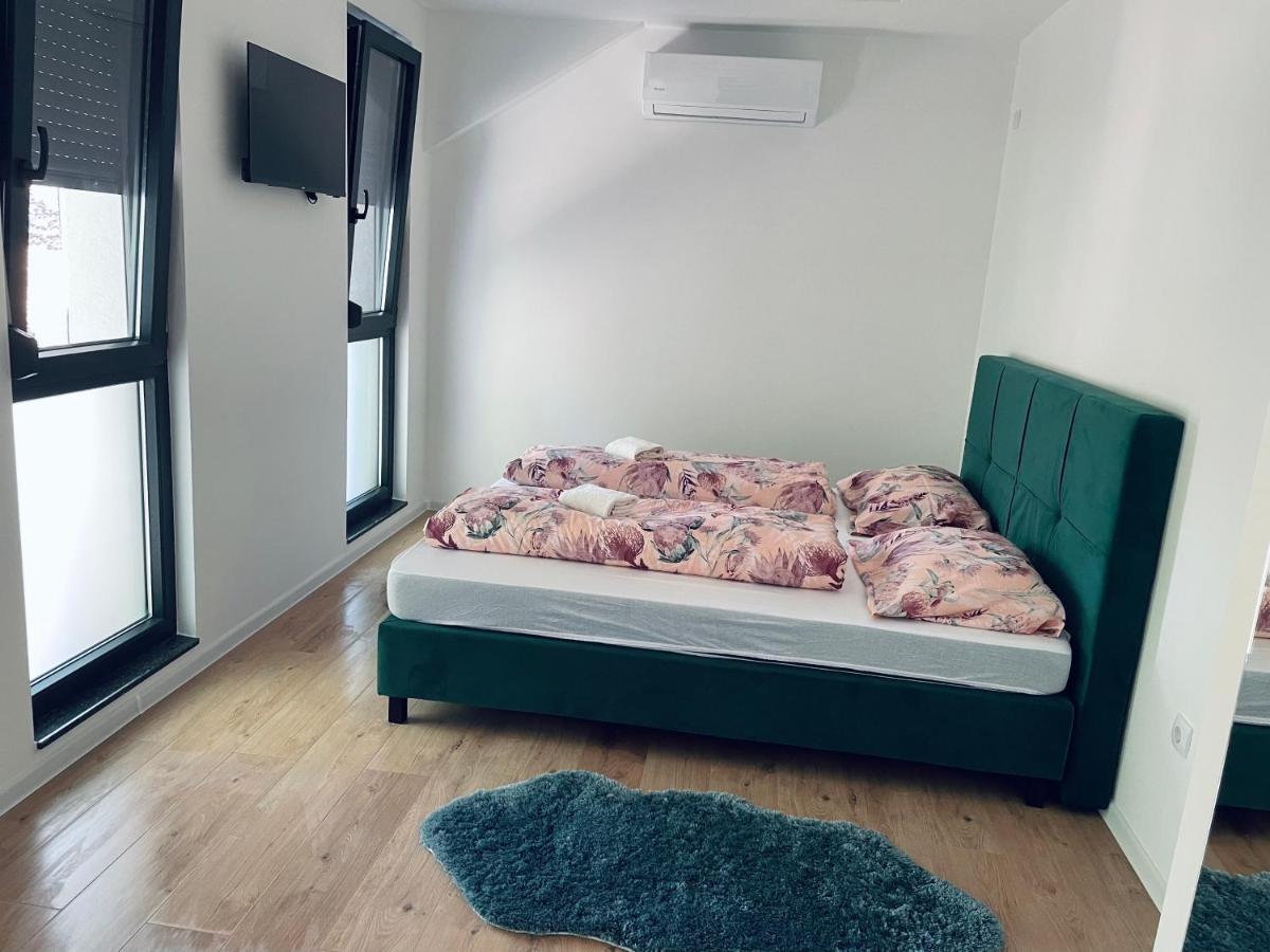Motel Platani Kotor Varos Eksteriør billede